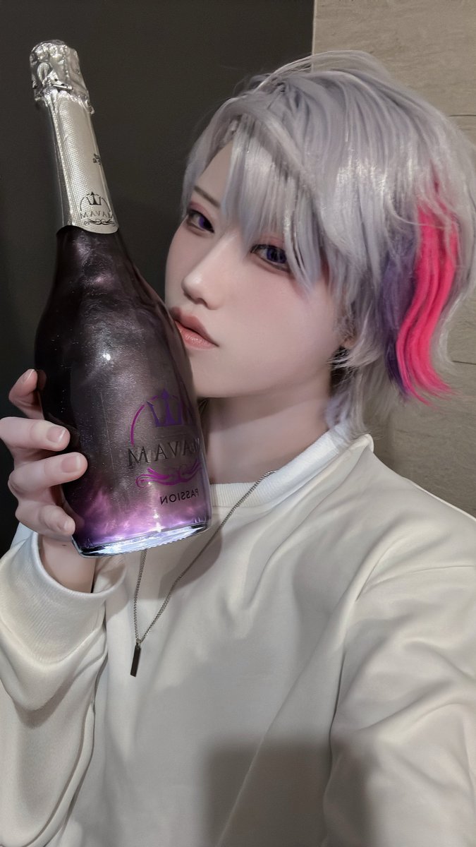 すー子 tweet media