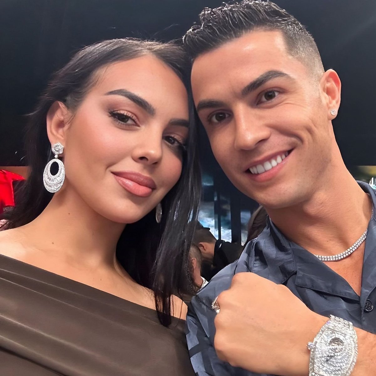 Pusholder tweet media