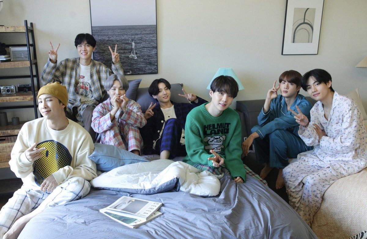 BTS Charts & Awards tweet media