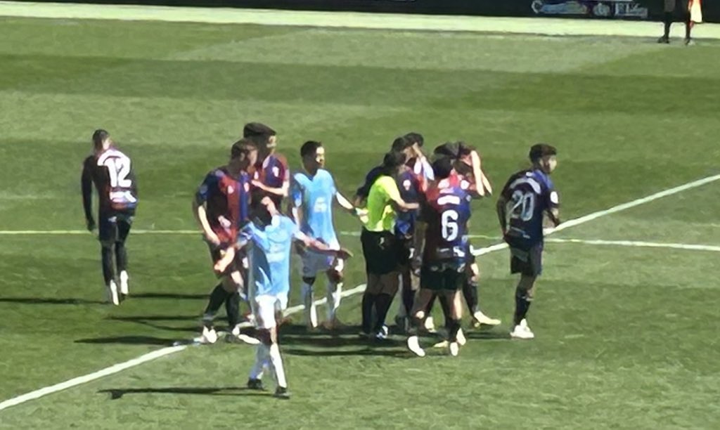 EL RECORD tweet media