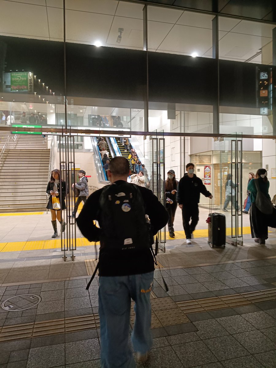 GTS-four tweet media