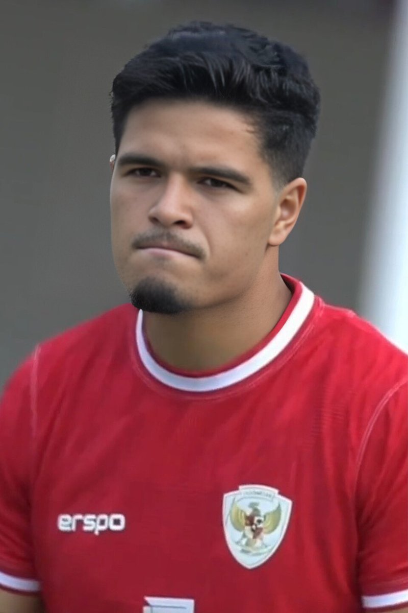 Seniman Bola tweet media