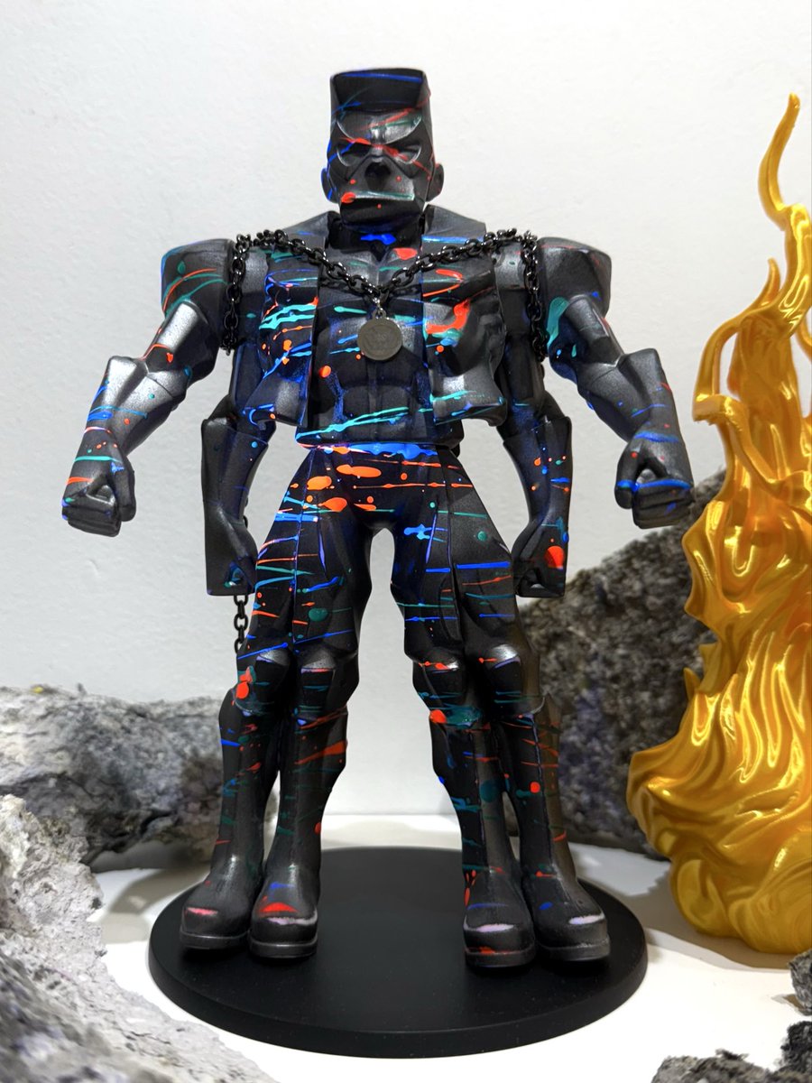 フウタックス tweet media