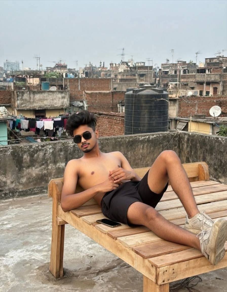 AshadSk59014's tweet photo. তুমি ফুল আমি কলি 🤭😘
দুজনে বিছানায় চলো হাডুডু খেলি 🥵👅🫦
#rellschallenge #foryourells #viralreels #followerhighlight https://t.co/n30DWhG7Li