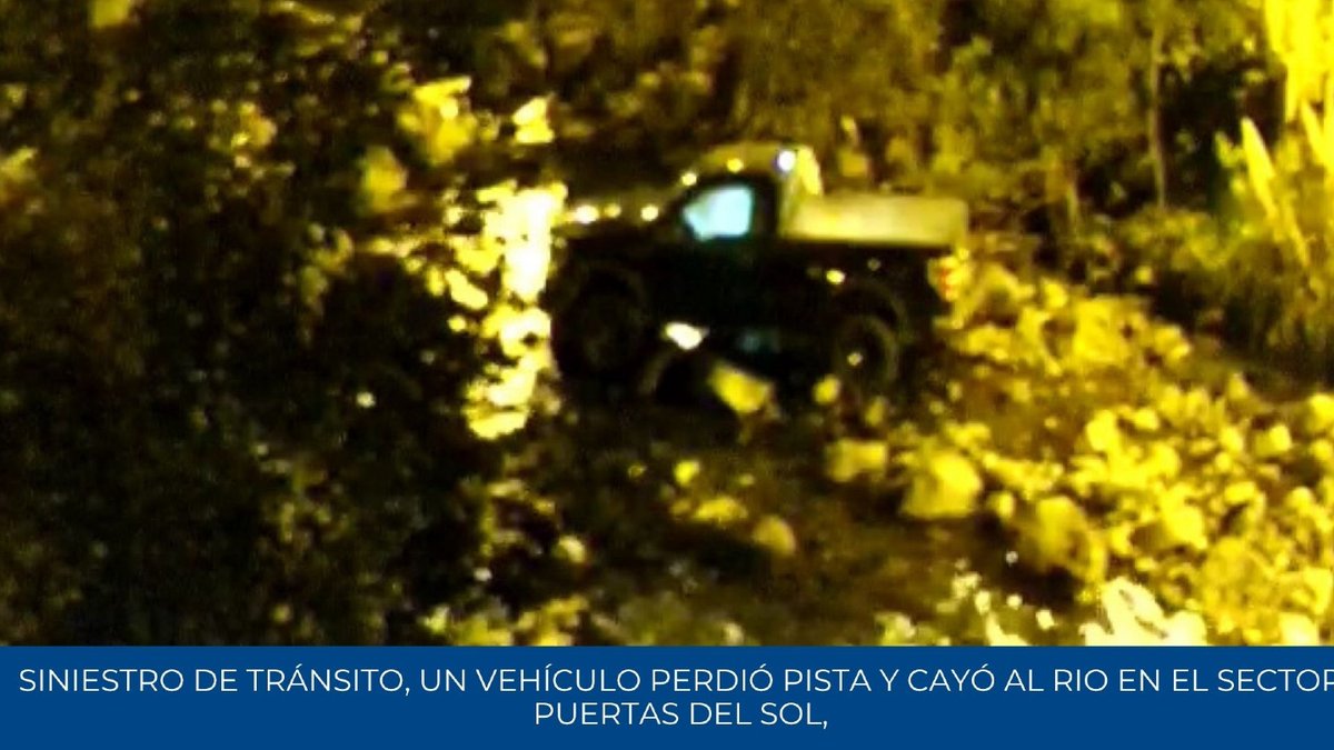 W Radio Ec tweet media