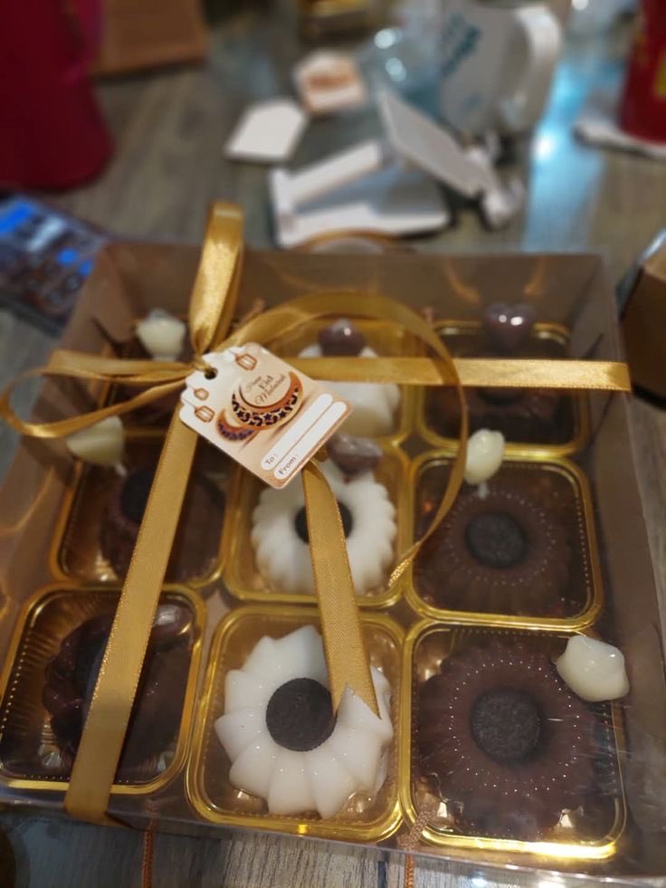 𝐚𝐳𝐳𝐚 tweet media