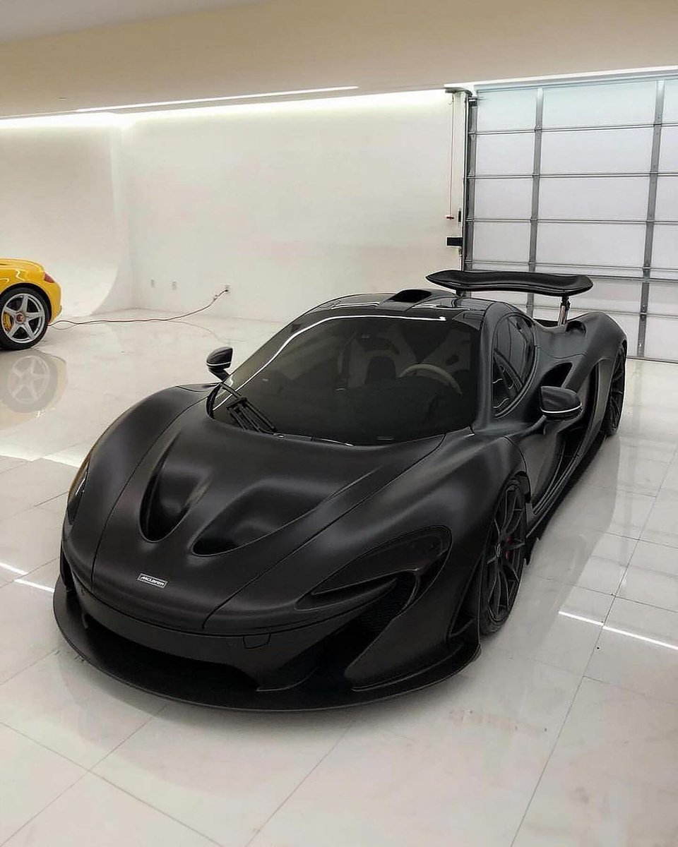 Elite Carsgasm tweet media