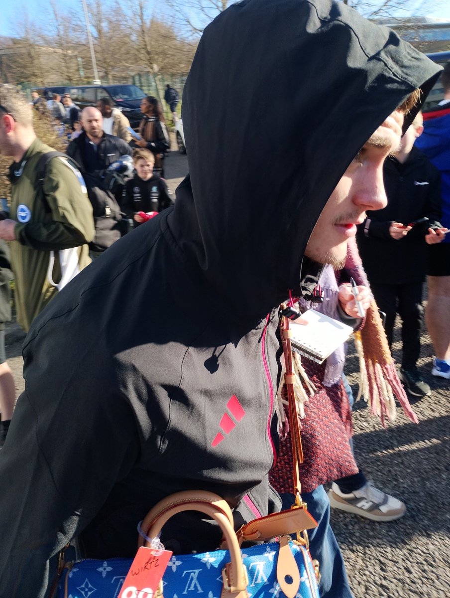 FlorianFlicks tweet media