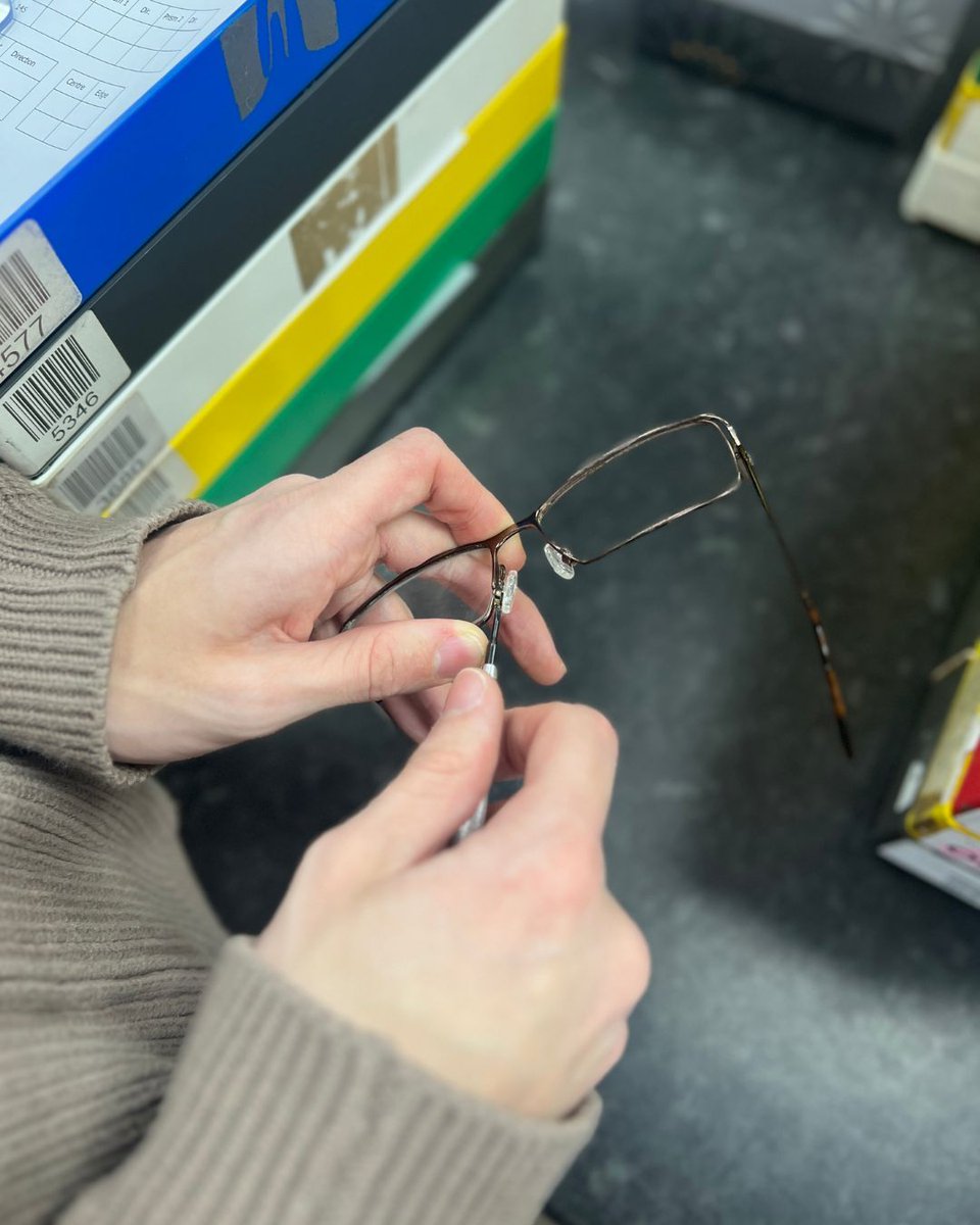 Lensology tweet media