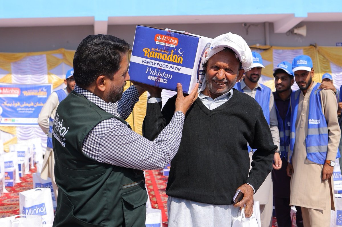 👥 Elderly individuals in Pakistan are still supporting their families despite daily struggles.

📦 This Ramadan, your support provided food packs for Suhoor and Iftar.

🔗 minhajwelfare.org

#MWF #HelpFeed #FoodRation #FamilyFoodPack #Pakistan #RamadanWithMWF