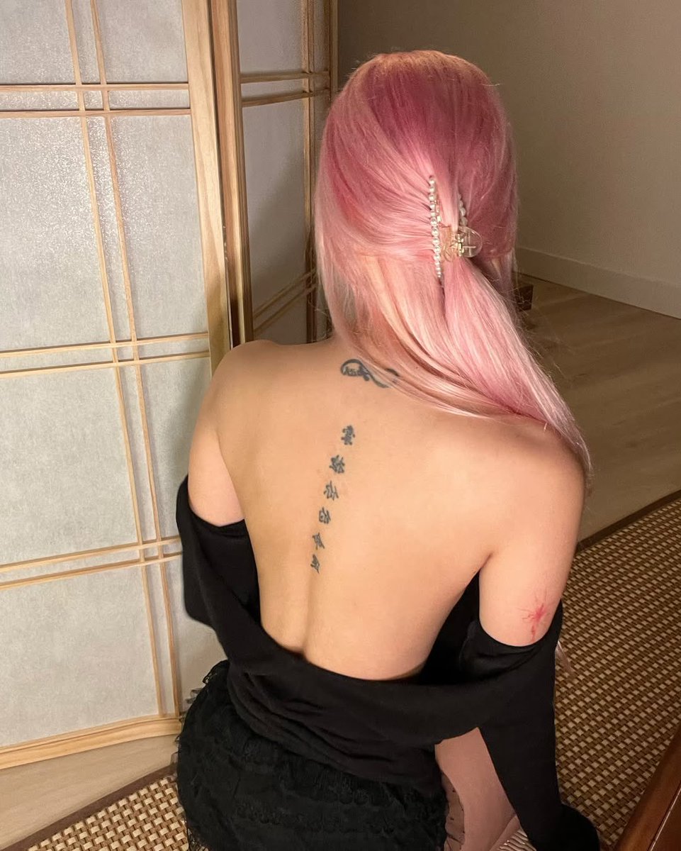 𝕪𝕠𝕜𝕠 ⾕ tweet media