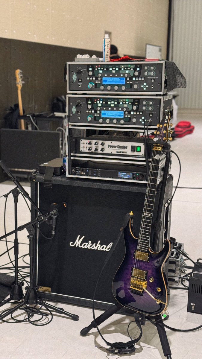 Midori LOVEBITES tweet media