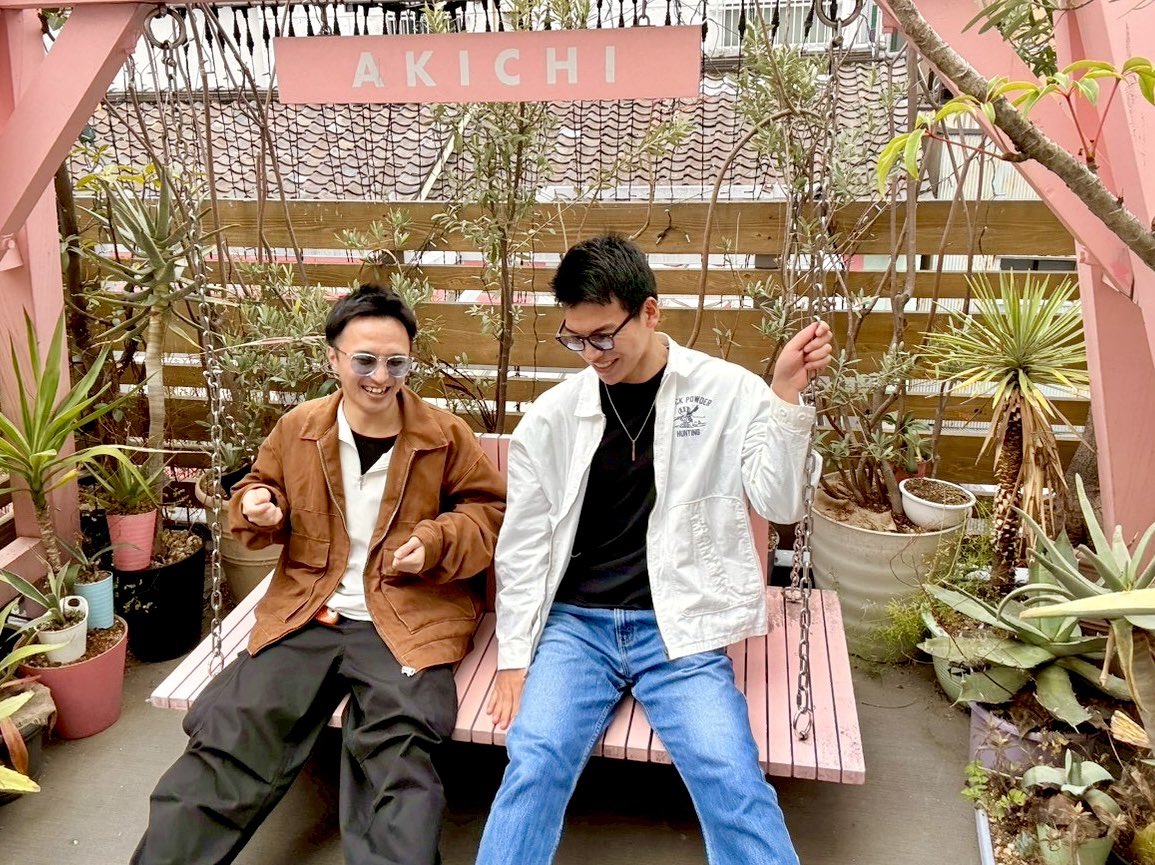 うすけ tweet media