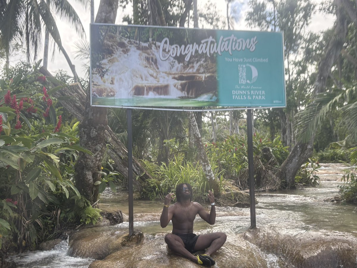 Jay 🇯🇲 tweet media