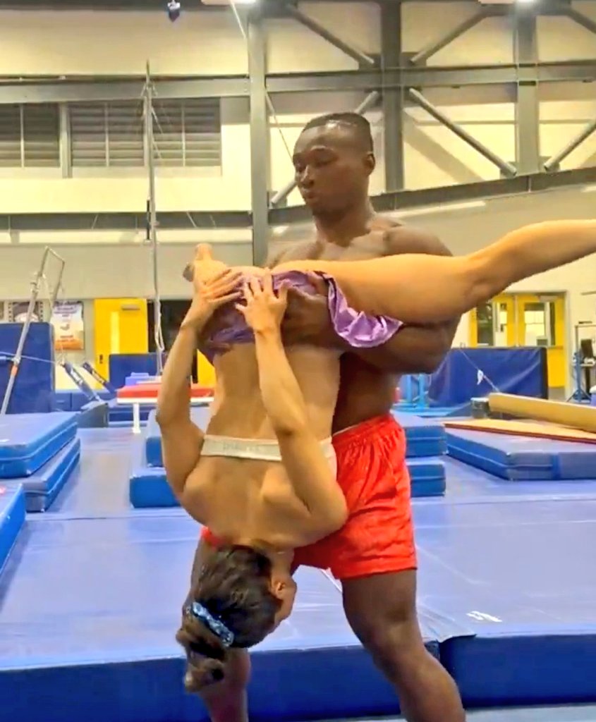 Pat Valenz🏴‍☠️ tweet media