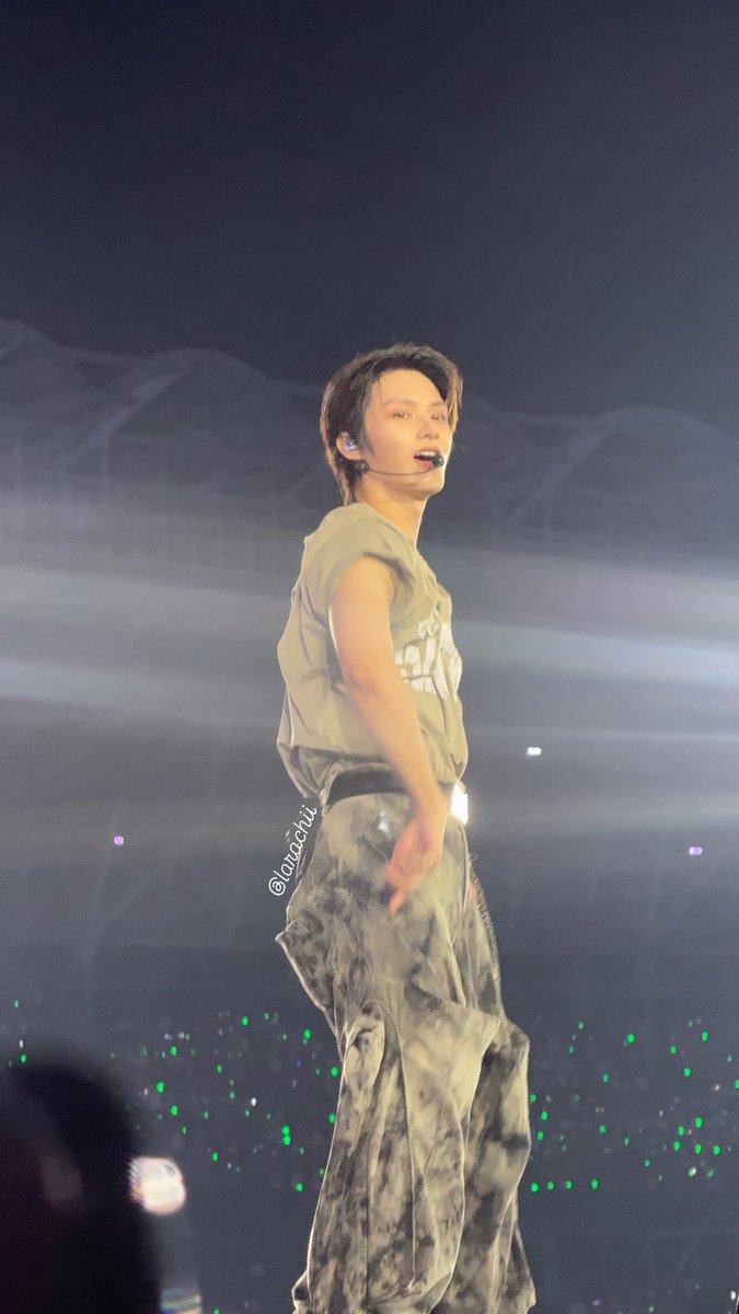 chilara__'s tweet photo. Still can’t get over his facecard 😭🤍 #SEVENTEEN_NEW_IN_BULACAN https://t.co/FtqJj7nlz4