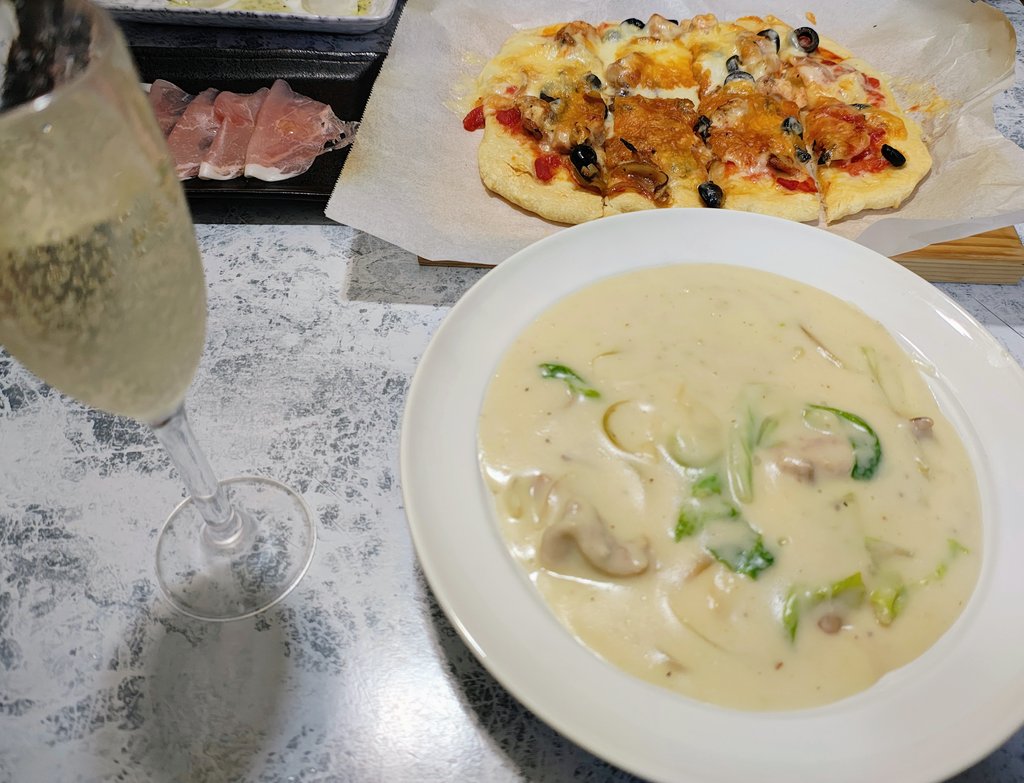 ぷりんつぉ tweet media