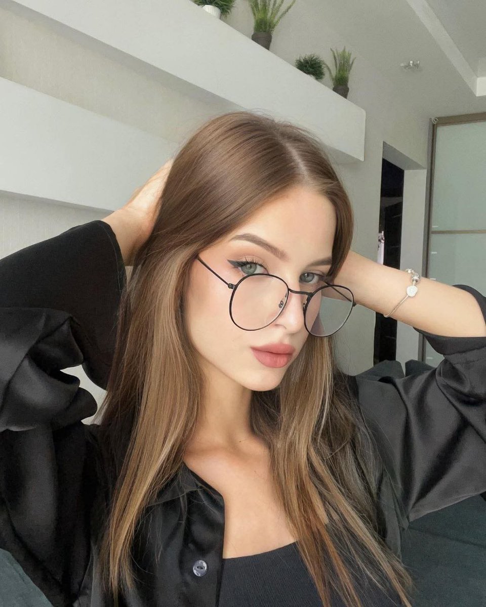 sashasparks2005 tweet media