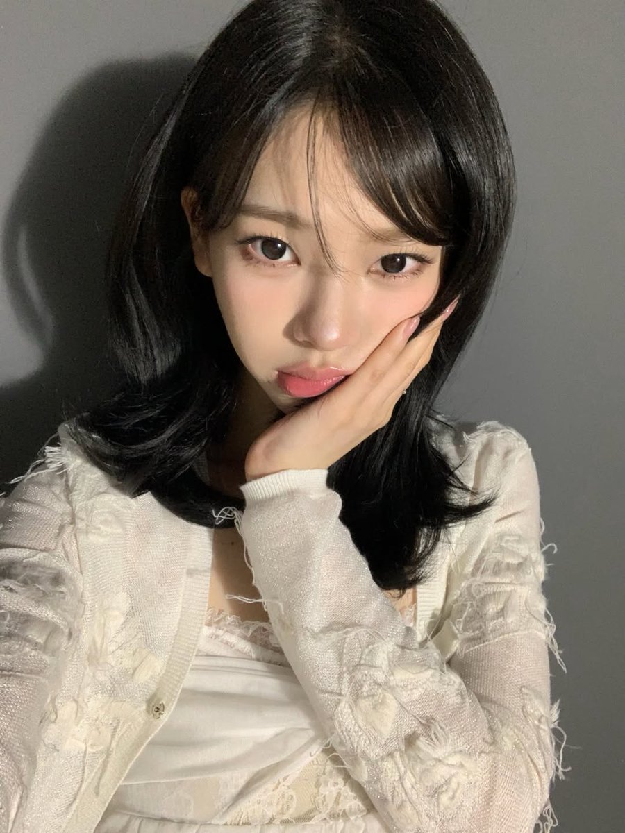 karina pics tweet media