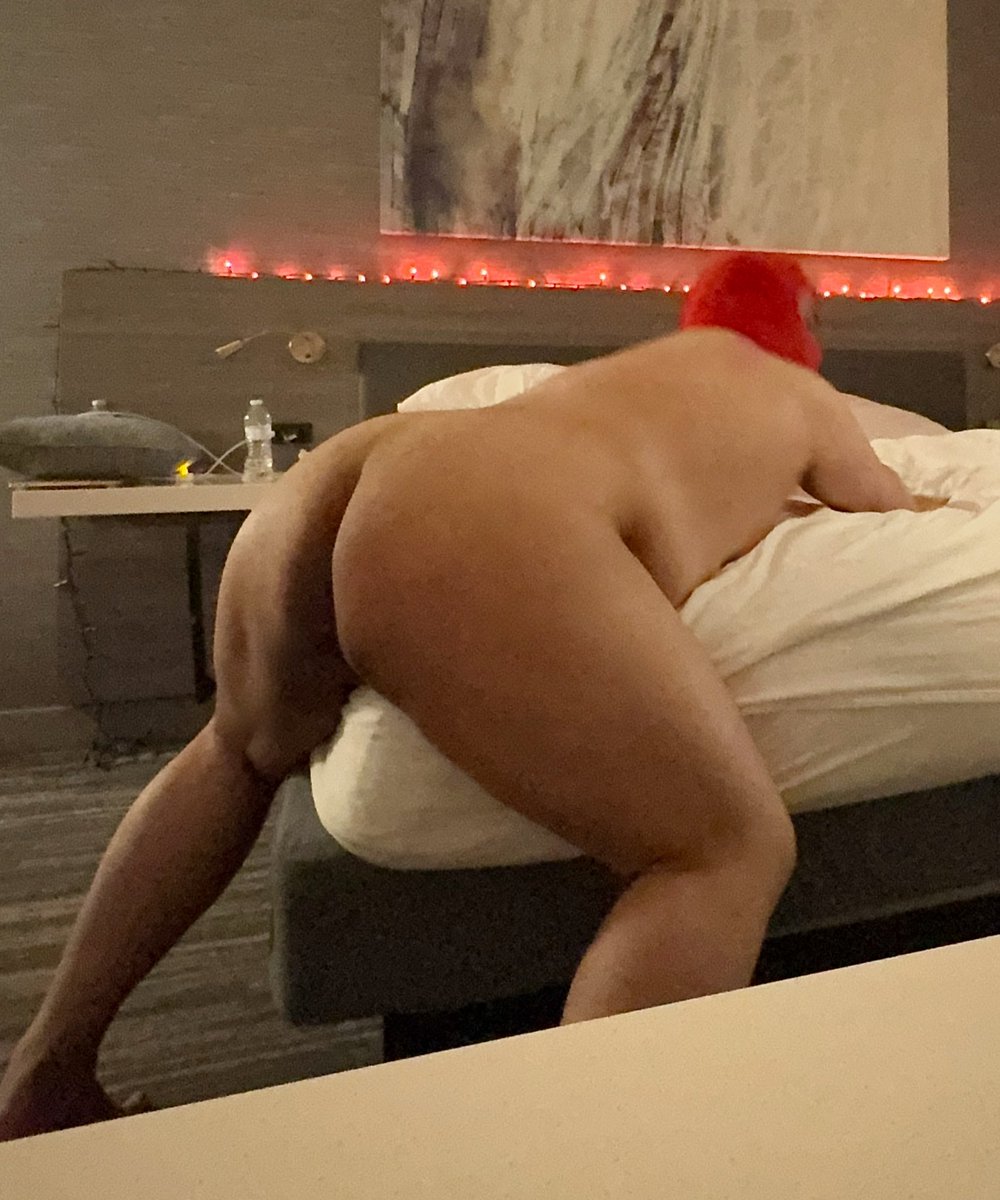 PolynesianBooty🍑 tweet media