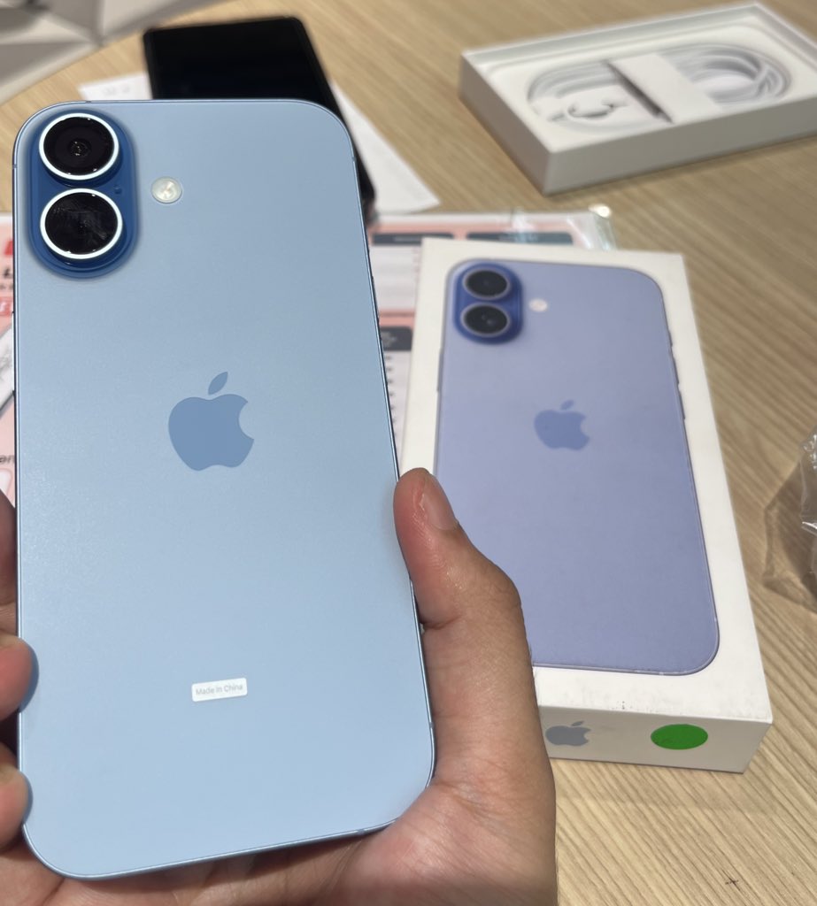 brii 🐻‍❄️ || ujin debut tweet media