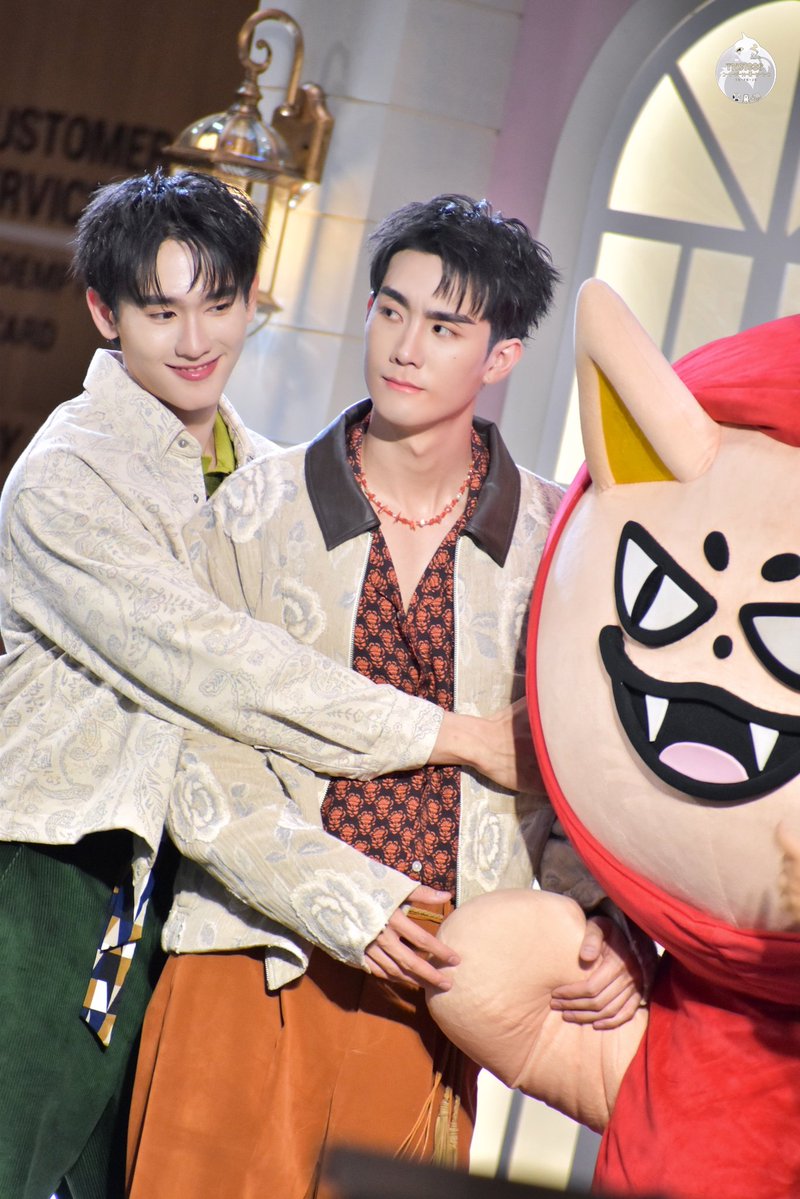 ว-า-ฬ-ห-มี-ข-า-ว (𝚃𝙽-𝙵𝙱-𝙹𝚂) tweet media