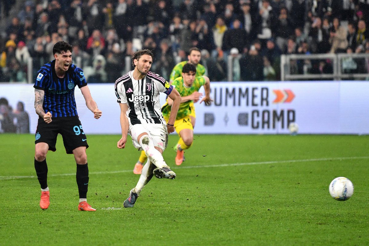 INTERSTELLAR tweet media