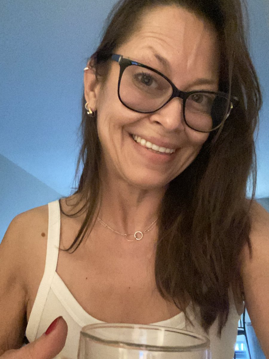 𝓜𝓲𝓬𝓱𝓮𝓵𝓮💜 tweet media