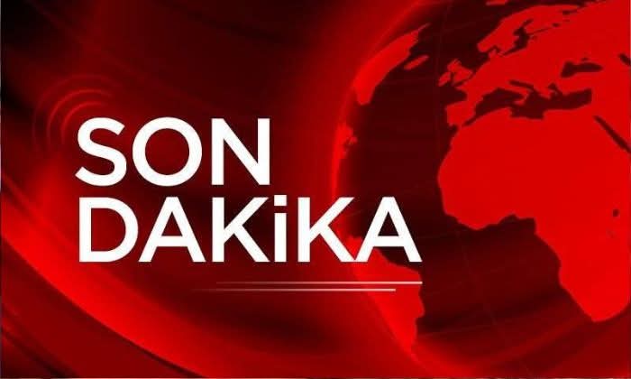 Axishaber's tweet photo. #SONDAKİKA

İstanbul Valisi Davut Gül:

Hayati tehlikesi olan hiçbir vatandaşımız yok.

9 kişinin dışında 2 kişinin daha enkaz altında olduğunu öğrendik. https://t.co/xBFHzVEnHz