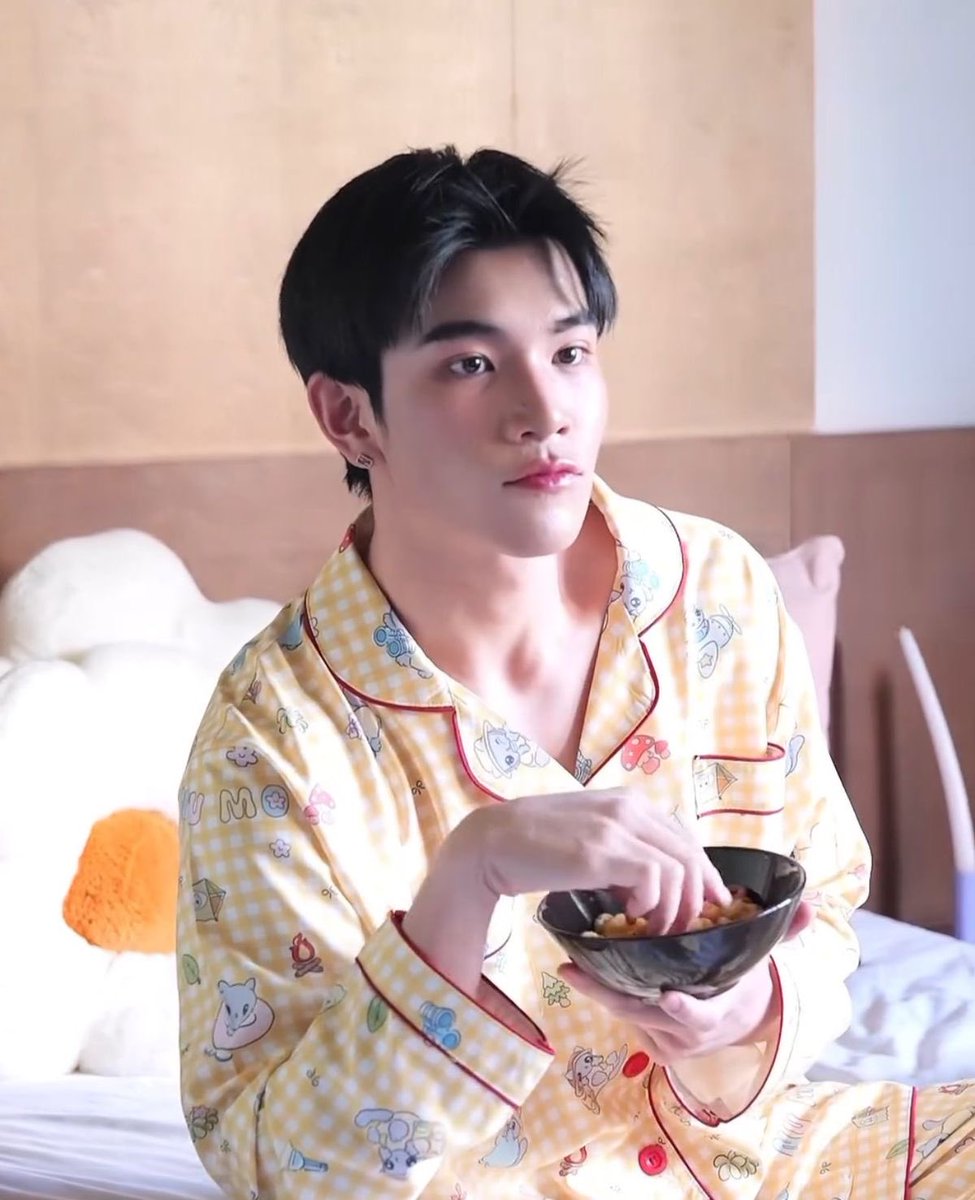 iu c date ໒ྀི tweet media