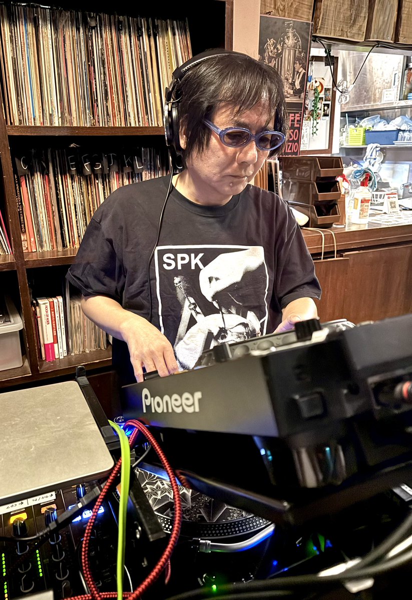 †LILITH† tweet media