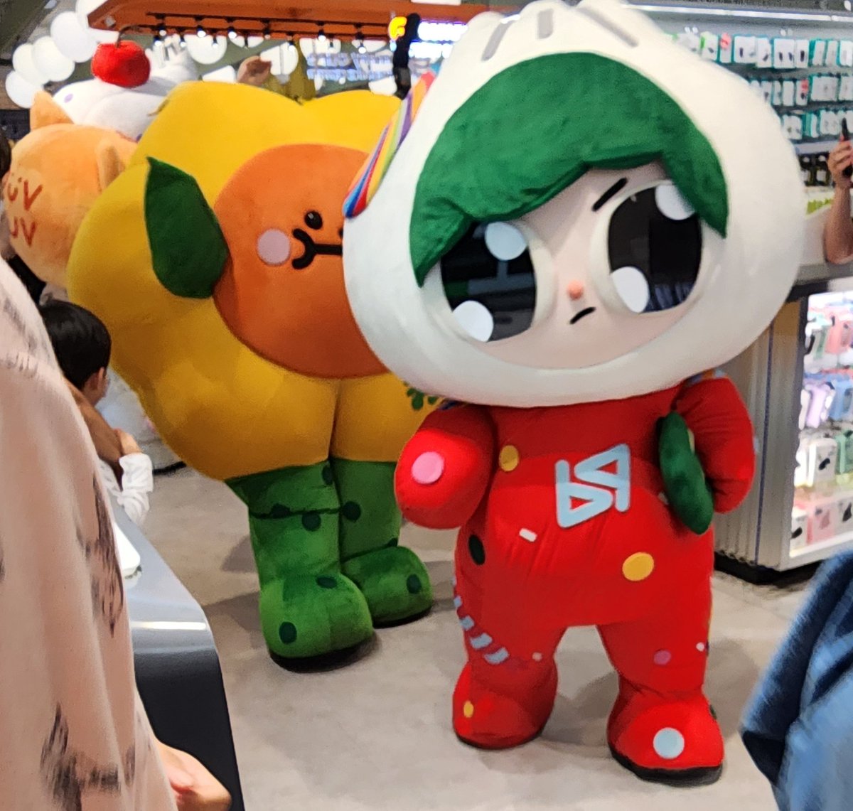 gj | jd fancon|5-6 april tweet media