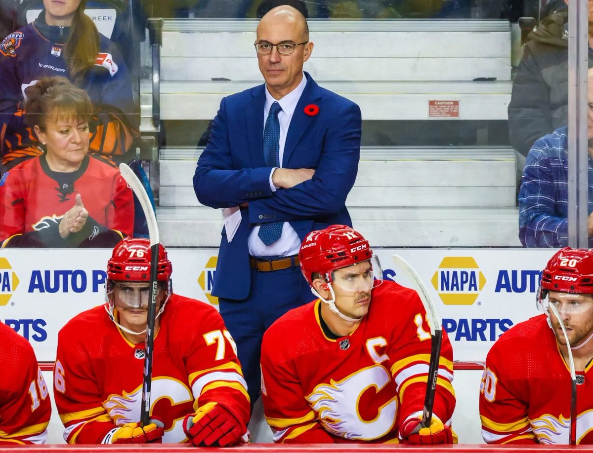 PuckEmpire tweet media