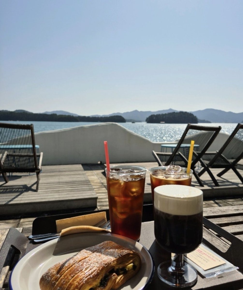 아프로디테 tweet media