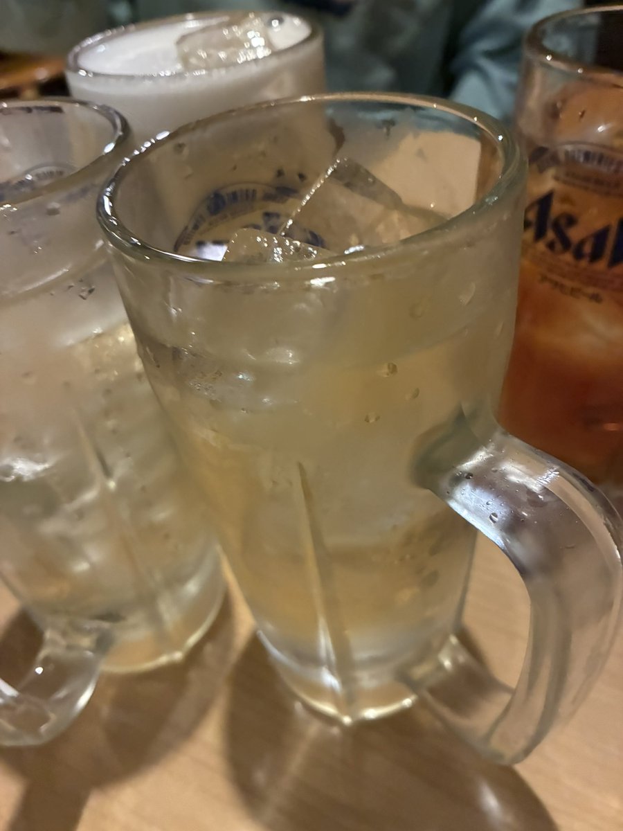 あるぐら tweet media