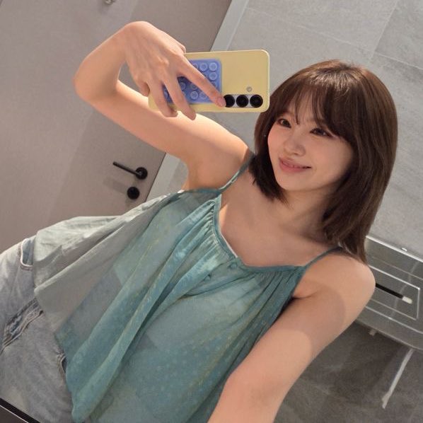 Daily Chaewon 🐯 tweet media