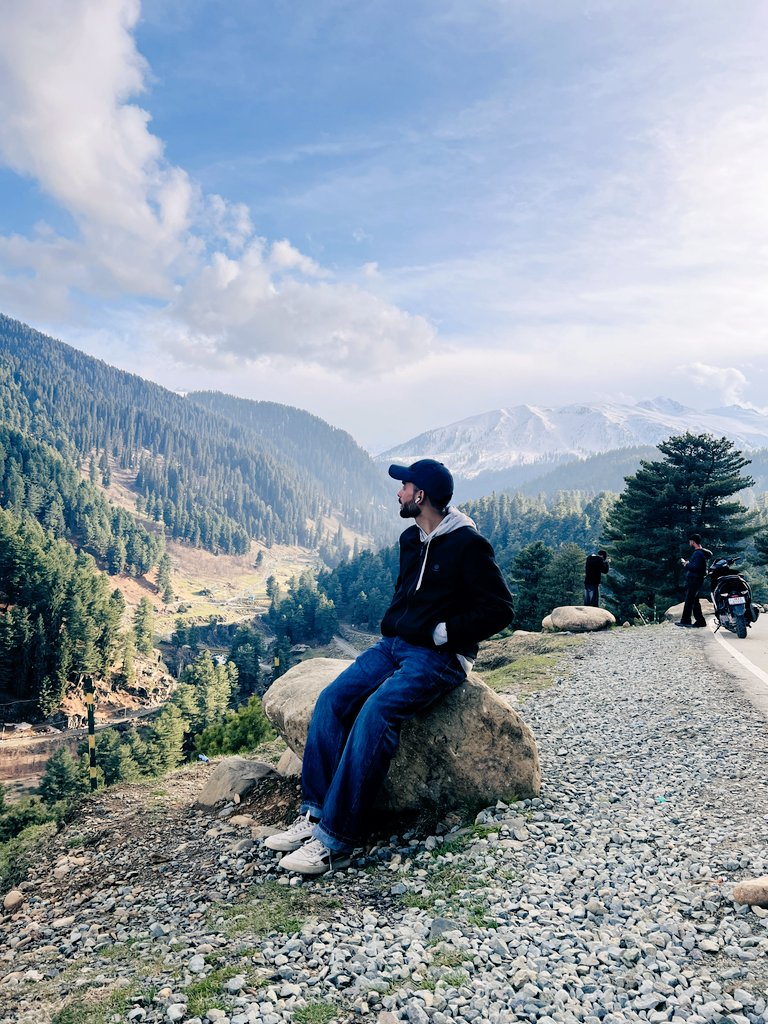 ab_mun_iem's tweet photo. Life is feeling like a solo mission lately https://t.co/S5Ho2xqlYZ