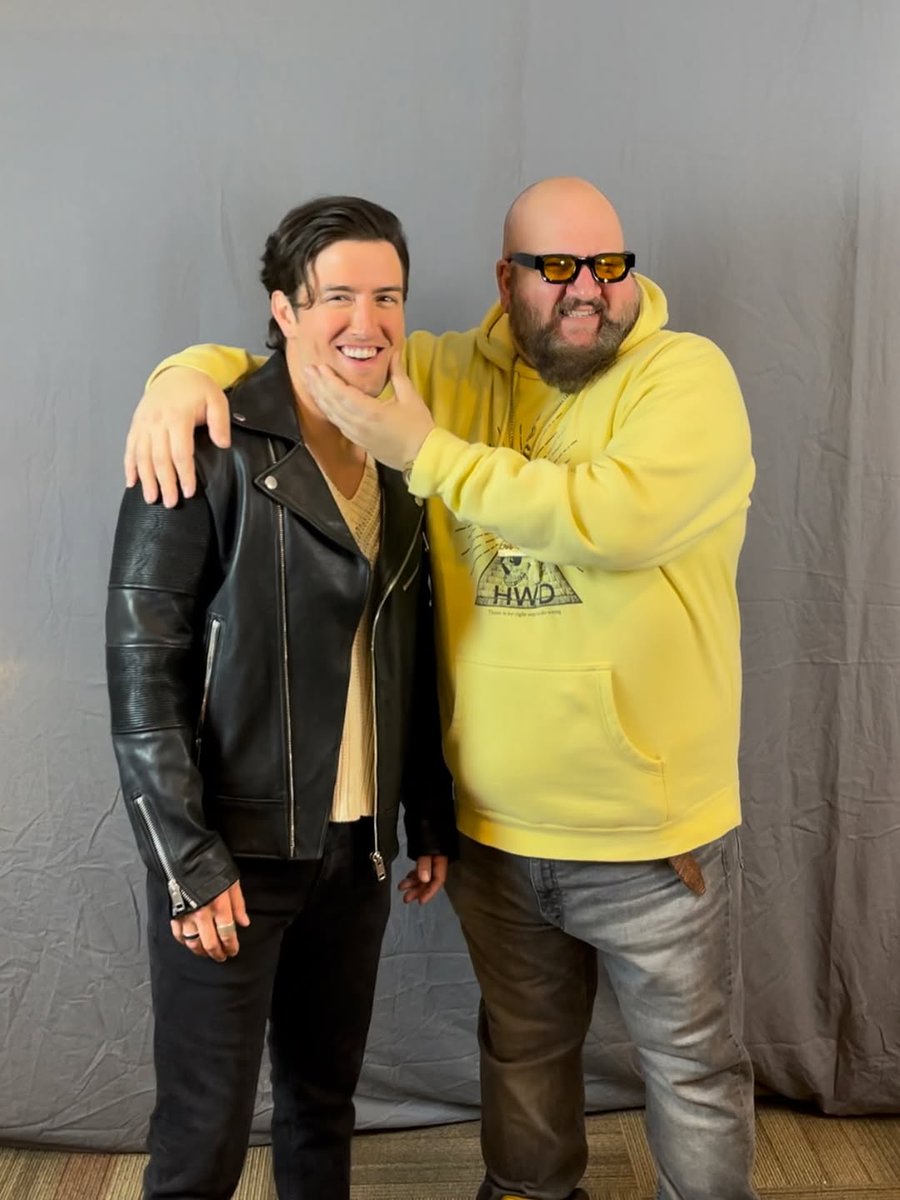 Logan Henderson NL tweet media