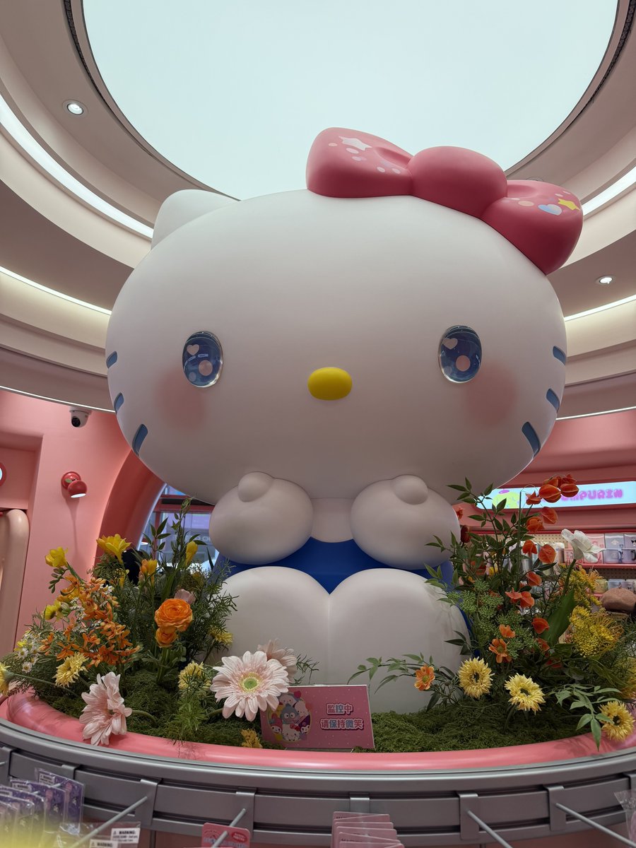 christina ᵕ̈ tweet media