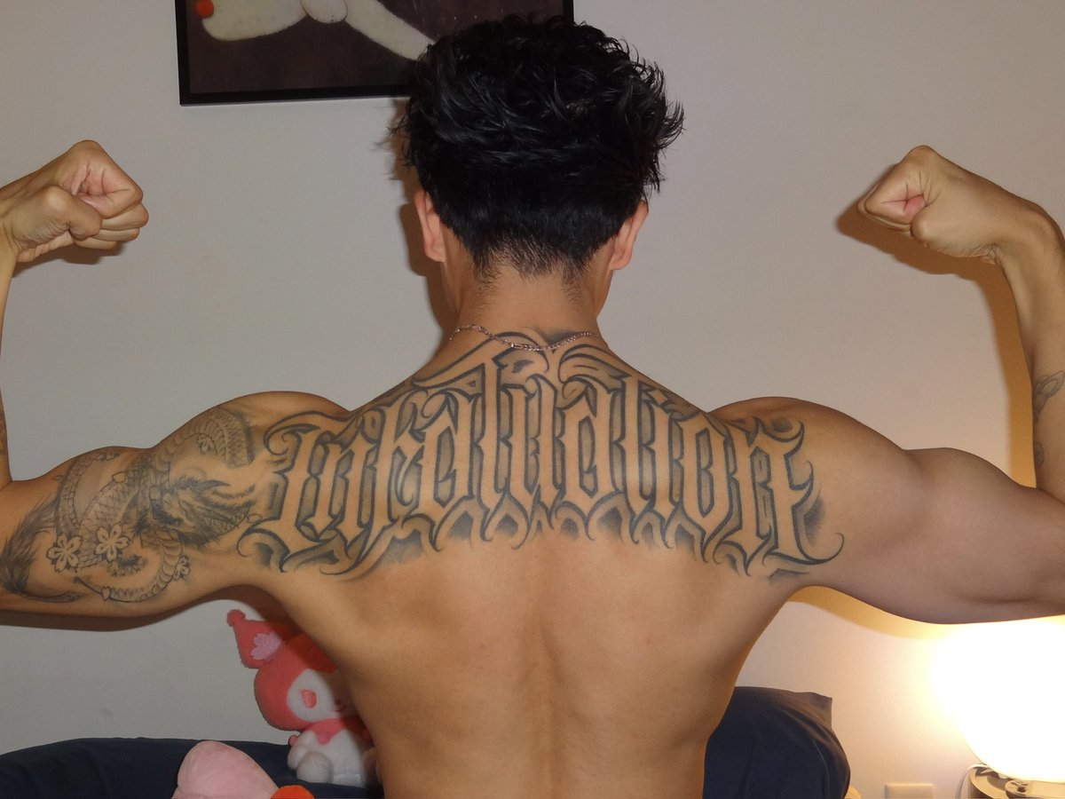 spyrosboy tweet media