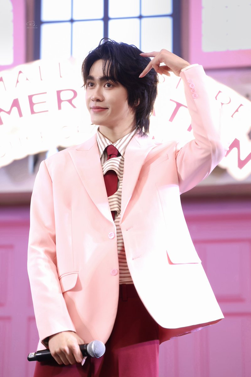 𝘱𝘤𝘩. — tweet media