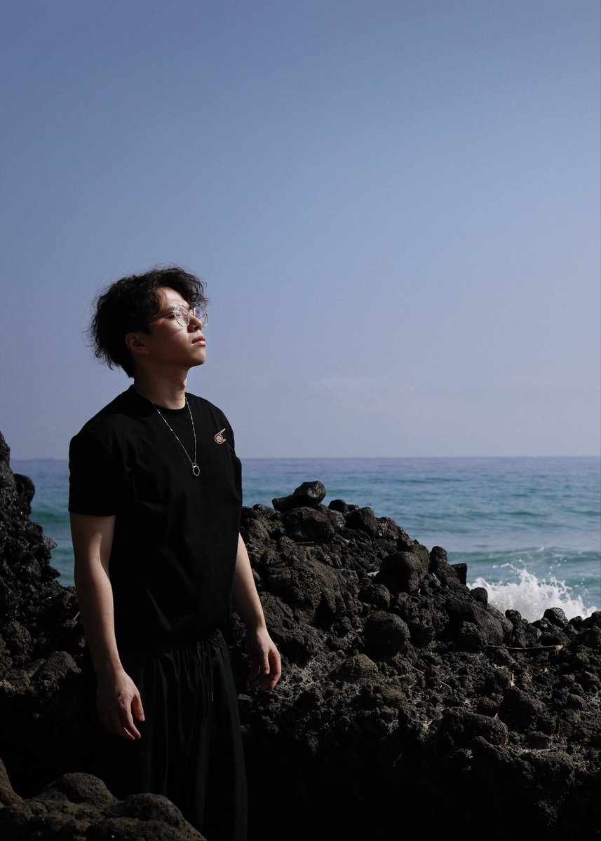 K. T's collection tweet media