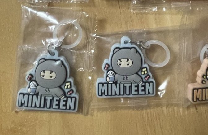 まきこ tweet media