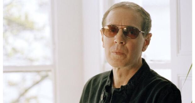 kennylanglea's tweet photo. Remembering Scott Walker. Passed away this day in 2019. Born Noel Scott Engel in Ohio. American singer songwriter,composer and record producer. Rising to fame in the 60’s as frontman of the pop music trio the Walker Brothers, he began a solo career with 67's Scott #ScottWalker 🥀 https://t.co/BINBrhToNA
