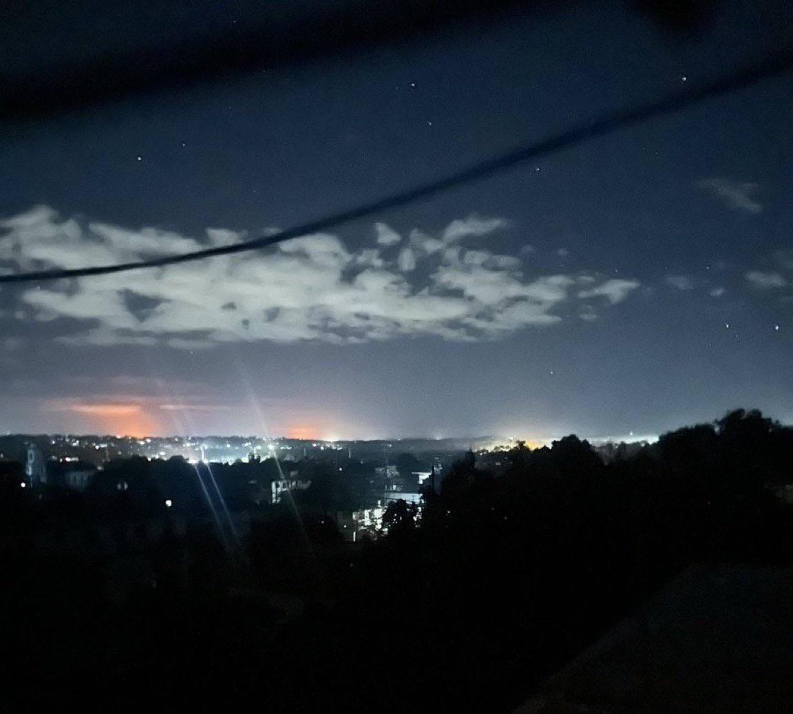 #BREAKING 
Explosion in the capital of Cuba — Deployment of special forces and helicopter flights