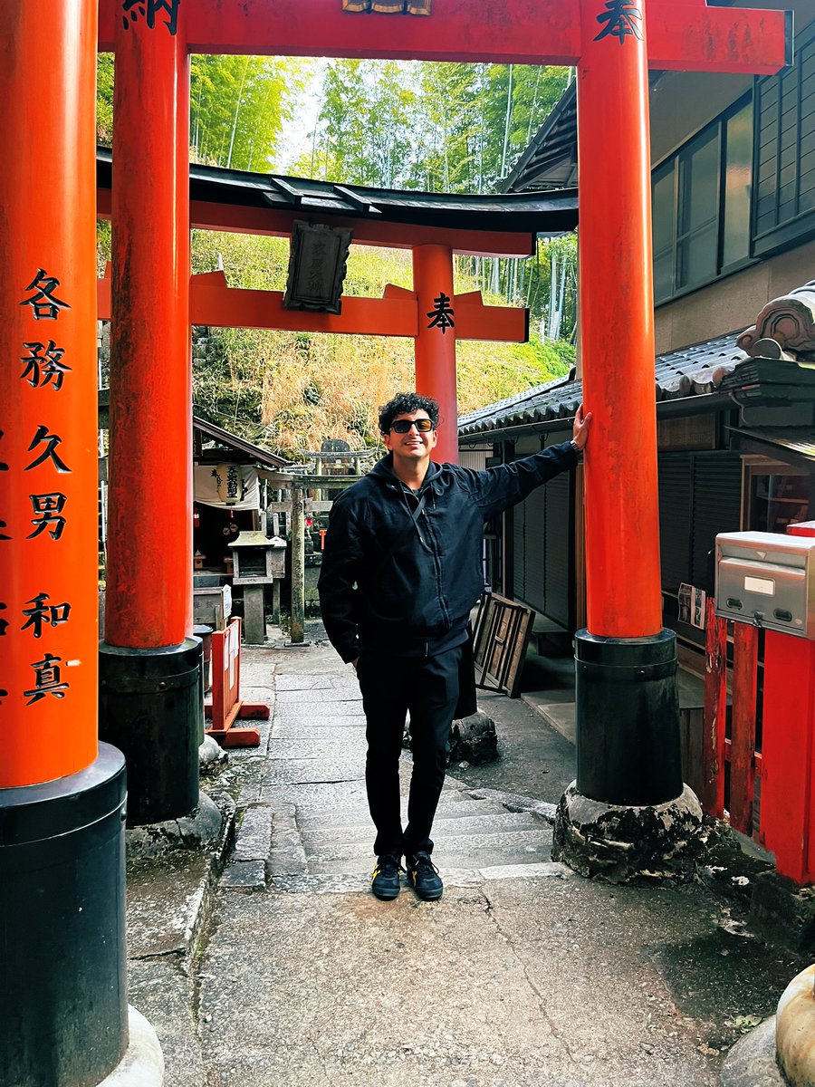 patrickuzielr's tweet photo. Fushimi Inari Shrine pt. 2 https://t.co/abSvqfYqI4