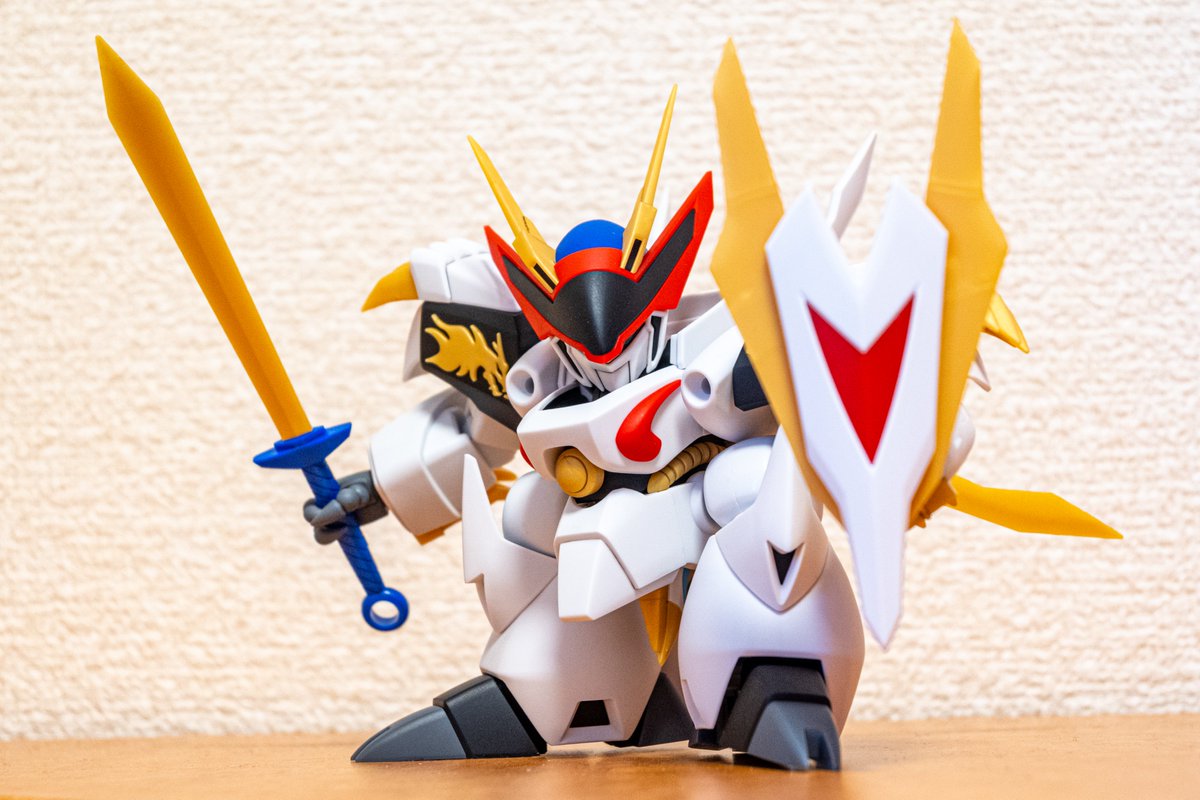 カリス（は湯たんぽ使用中？） tweet media