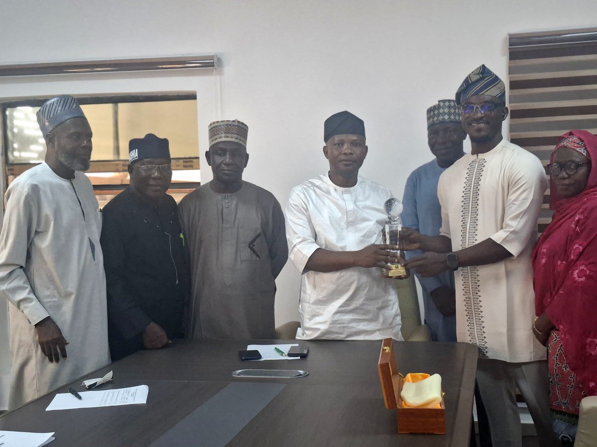 Julius Obomokhai tweet media