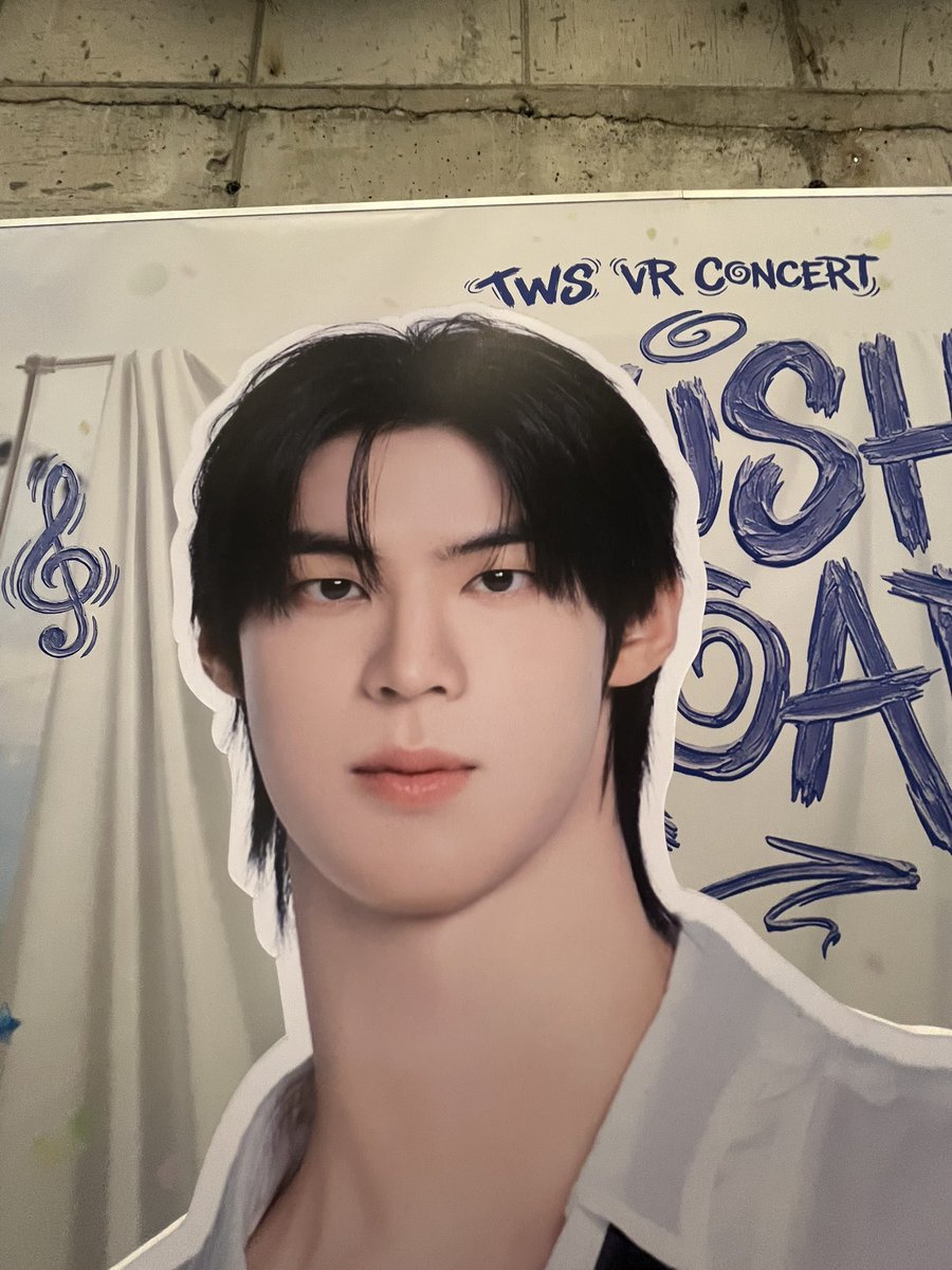 또룽지 tweet media