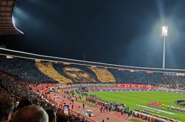 Стари tweet media